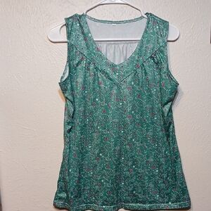 🧡NWOT Floral Green Sleeveless Top